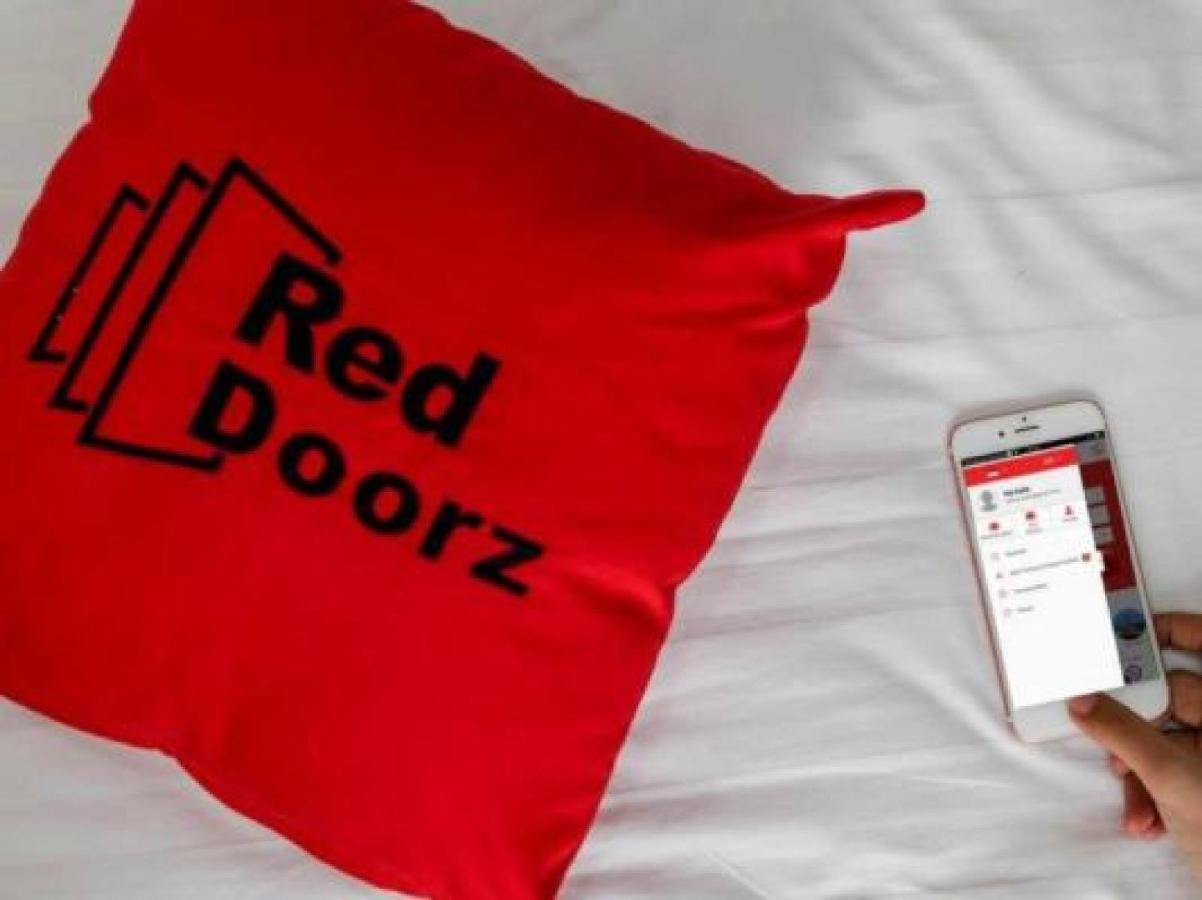 Reddoorz Near Hayam Wuruk Wisma tamu